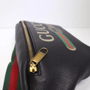 Alternative view of Replica Gucci Print Belt Bag