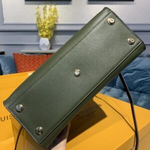 Alternative view of Replica Louis Vuitton On My Side Dark Green
