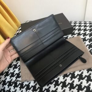 Alternative view of Fake Bottega Veneta Intrecciato Pouch