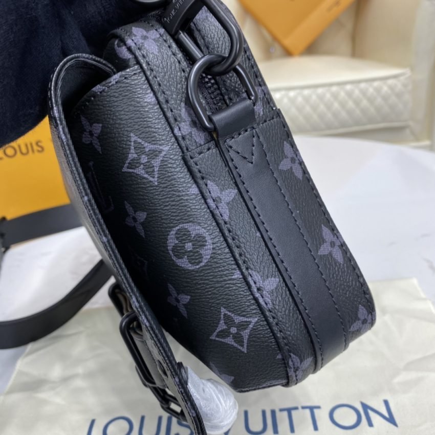 Replica Louis Vuitton Steamer Messenger Black Canvas - Image 6