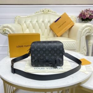 Replica Louis Vuitton Steamer Messenger Black Canvas