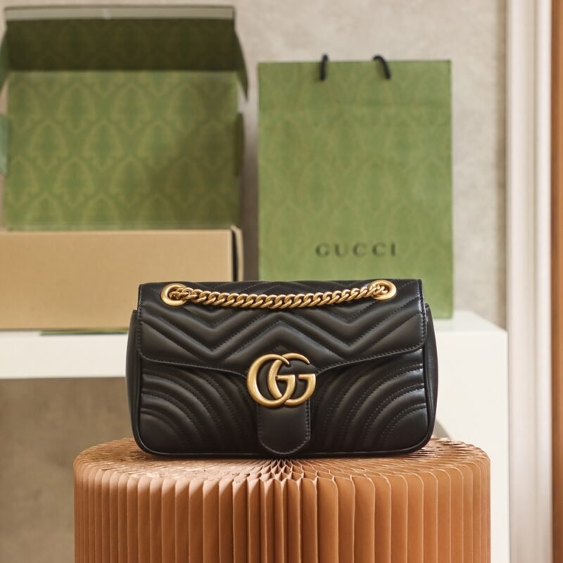 Replica Gucci Marmont Medium Black
