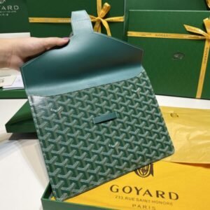 Alternative view of Fake Goyard Camond Pouch Green