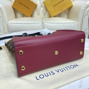 Alternative view of Fake Louis Vuitton On My Side Bordauxe