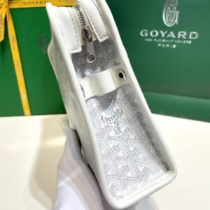 Alternative view of Fake Goyard Jouvence Toiletry Bag White