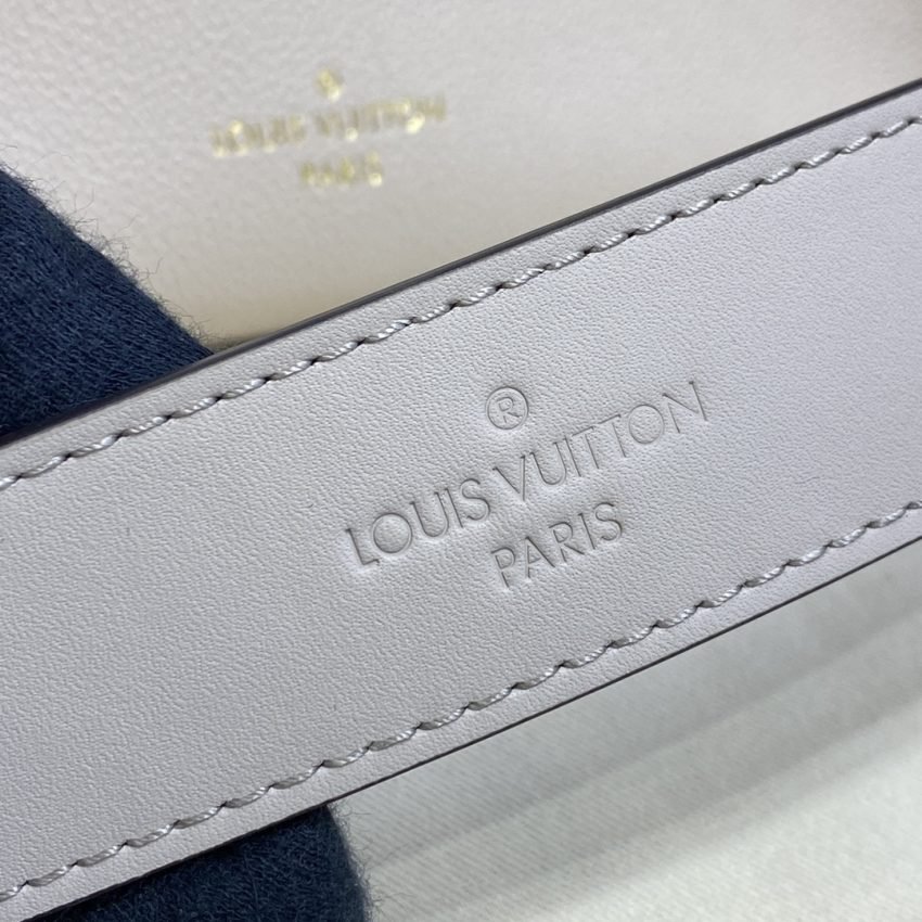 Fake Louis Vuitton On My Side PM Beige - Image 2