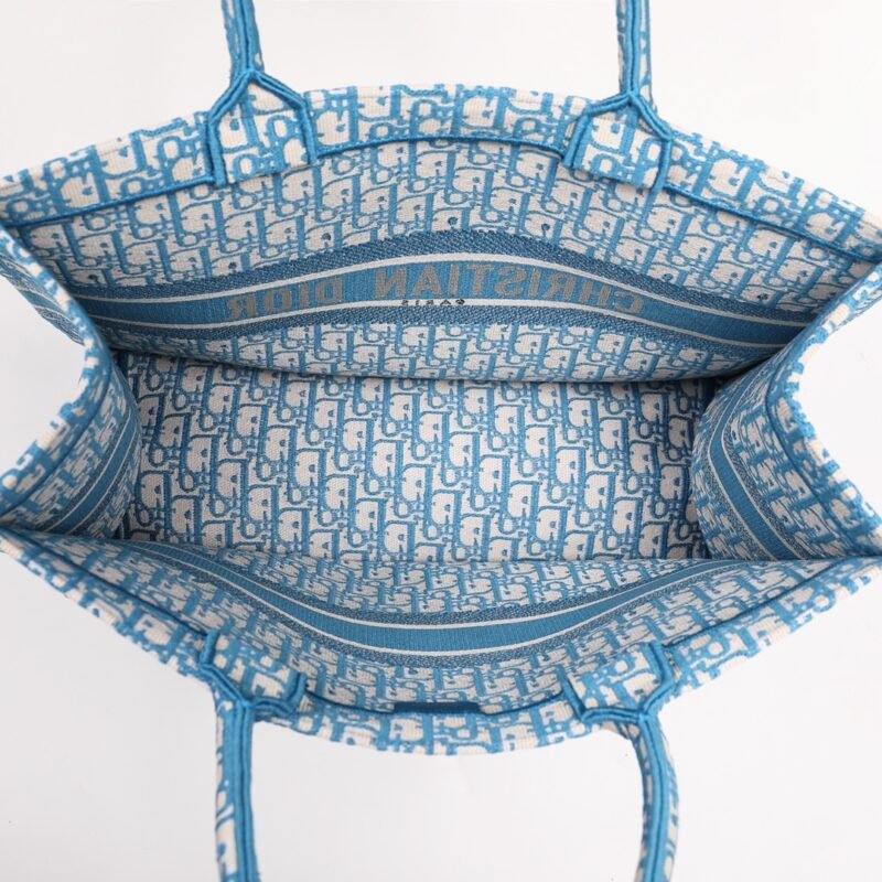Fake Dior Tote Book Cd Light Blue - Image 7