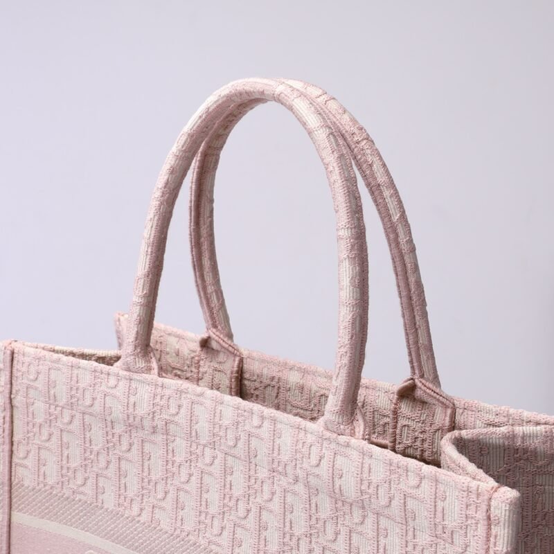 Fake Dior Tote Book Pink - Image 7