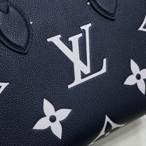 Alternative view of Fake LV Onthego PM Black