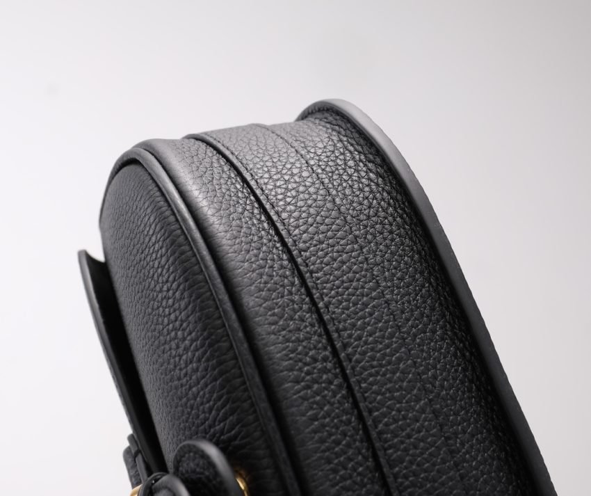 Fake Dior Bobby Black Grained - Image 8