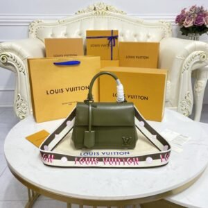 Fake Louis Vuitton Cluny Mini Green