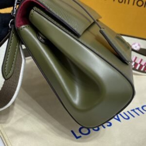 Alternative view of Fake Louis Vuitton Cluny Mini Green
