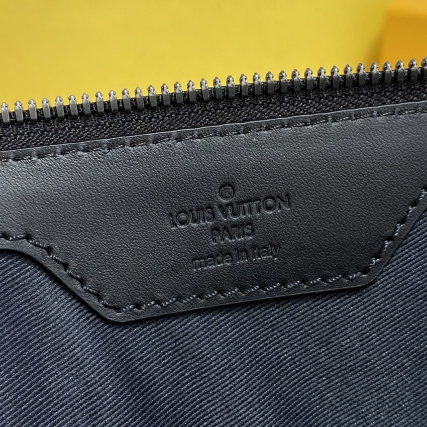 Replica Louis Vuitton Sac Plat Cross - Image 9