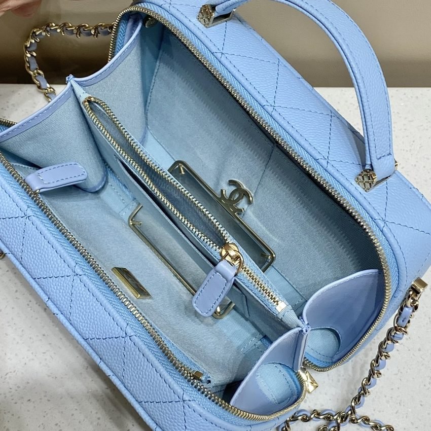 CHANEL 22 Camera Bag Blue - Image 2
