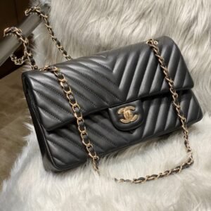 CHANEL Classic Flap 25cm V Black