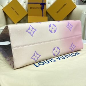 Alternative view of Replica LV Onthego Large Purple