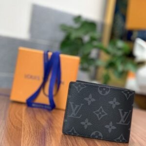 Alternative view of Louis Vuitton Slender Wallet Black