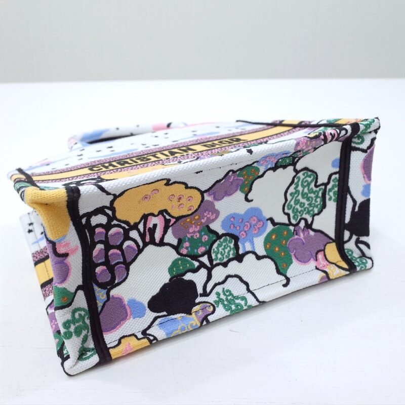 Fake Dior Tote Book Candy Forest - Image 6