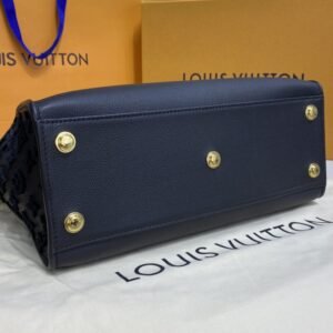 Alternative view of Fake Louis Vuitton On My Side Black All
