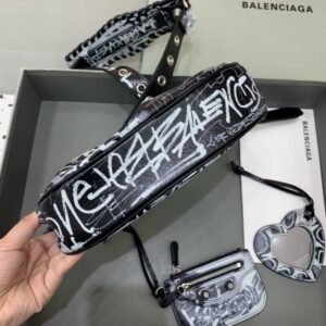 Alternative view of Fake Balenciaga Le Cagole Graffiti Black