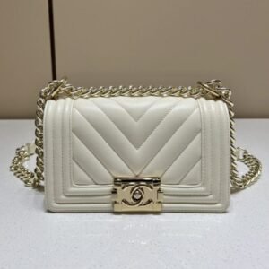 CHANEL Le Boy Small Ivory
