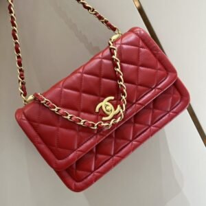 CHANEL Tofu Bag Red