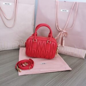 Alternative view of Fake Miu Miu Arcadie Small Red