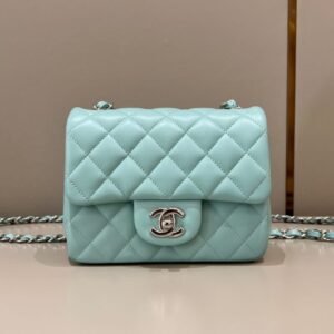CHANEL Classic Flap 17cm Tiffany