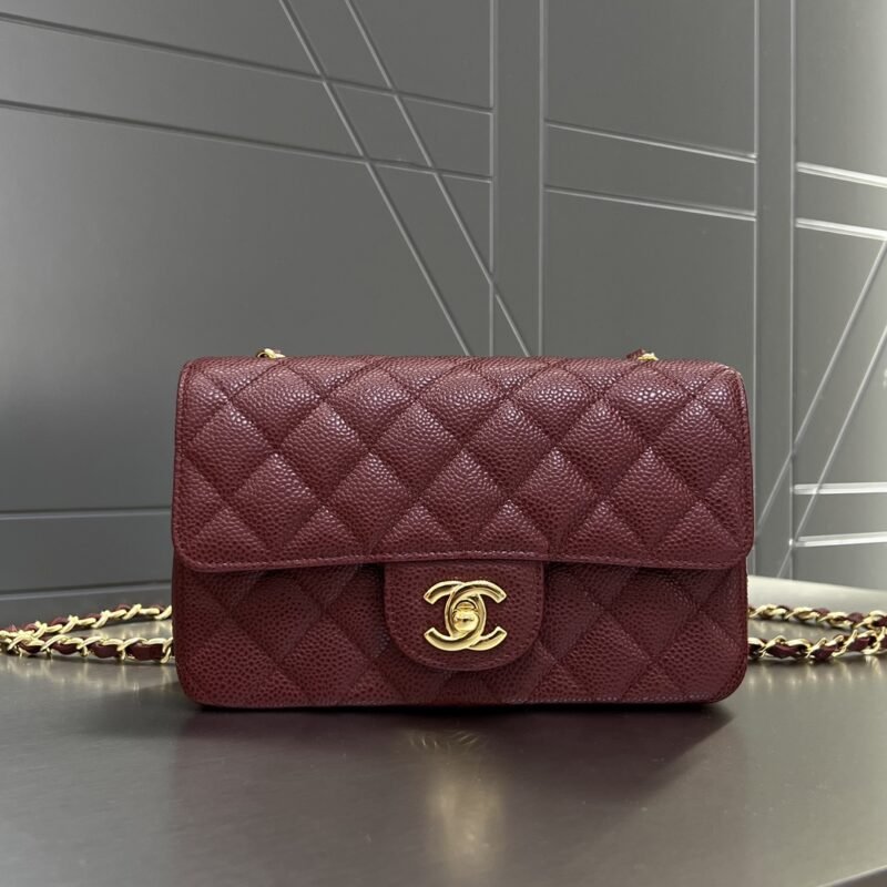 CHANEL Classic Flap 20cm Burgundy