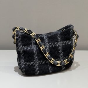 Alternative view of CHANEL 22k Woolen Hobo