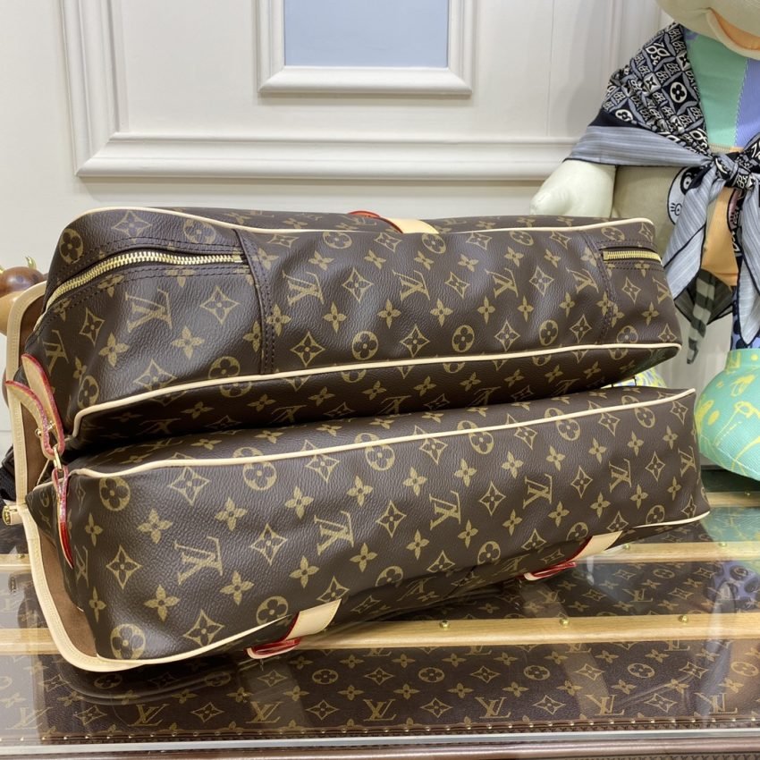 Replica Louis Vuitton Hunting Bag - Image 2