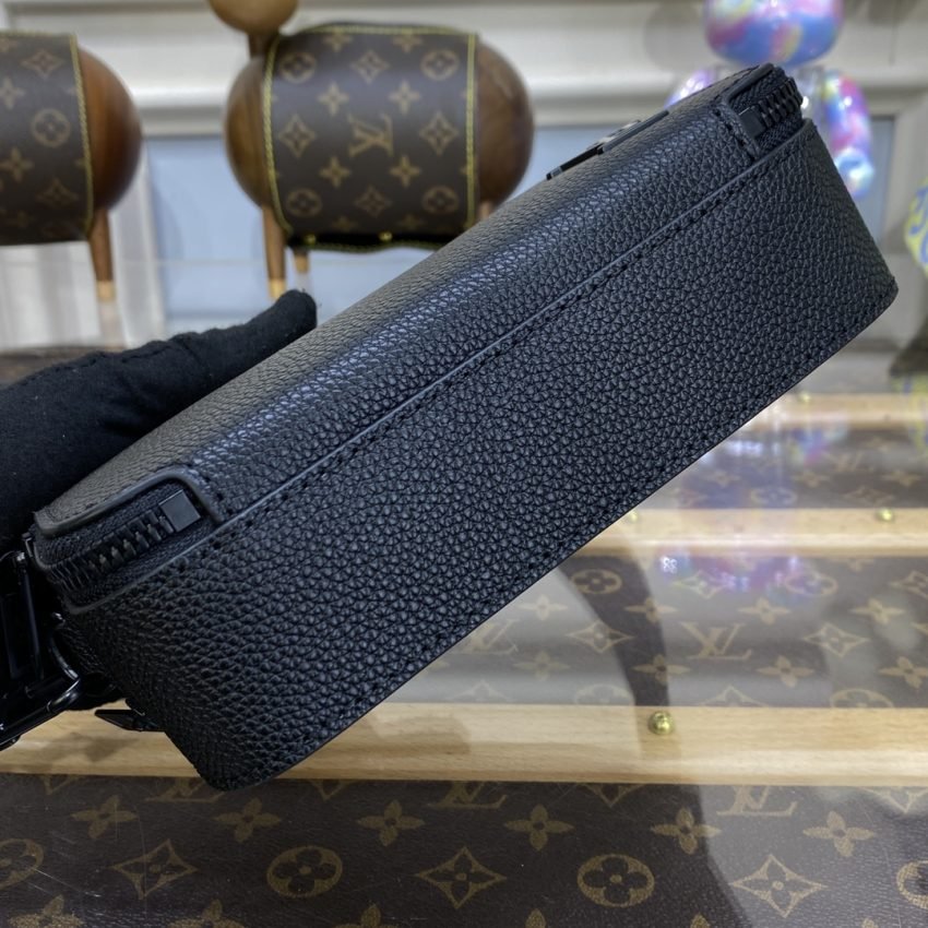Fake Louis Vuitton Alpha Messenger Black - Image 7