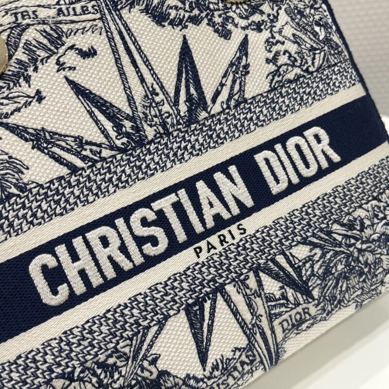 Replica Lady Dior D – Lite Blue Star - Image 2