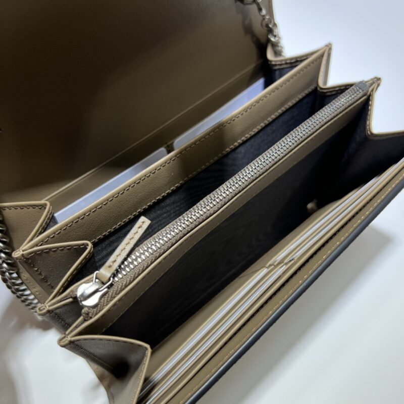 Replica Gucci Dionysus GG Chain Wallet Denim Classic - Image 7