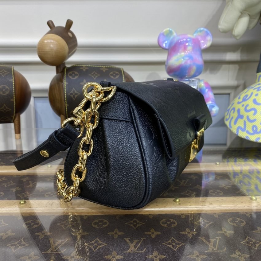 Fake Louis Vuitton Favorite Black - Image 9