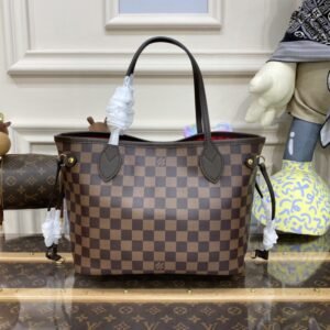 Replica Louis Vuitton Neverfull MM Grid Red Inside