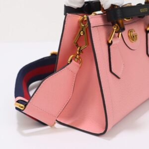 Alternative view of Replica Gucci Diana Small Tote Pink