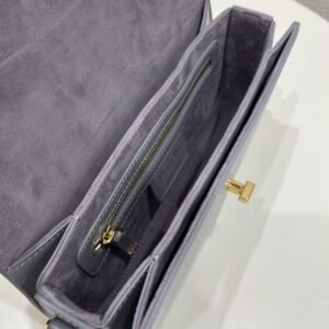 Alternative view of Replica Dior 30 Montaigne Avenue Bag Blue