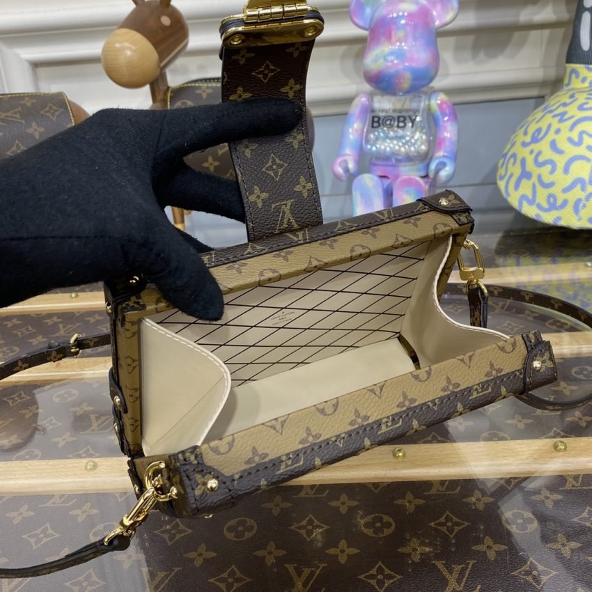 Fake Louis Vuitton Petite Malle Brown - Image 6