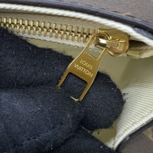 Alternative view of Fake Louis Vuitton Cluny Mini Brown