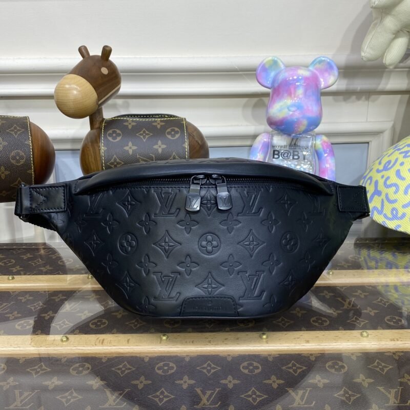 Fake Louis Vuitton Bumbag Discovery Full Black