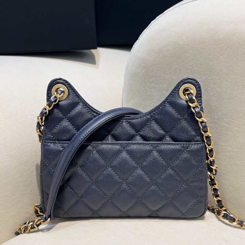 CHANEL 23c Hobo Small Dark Blue - Image 3