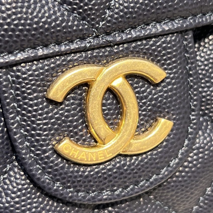 CHANEL 23c Hobo Small Dark Blue - Image 8