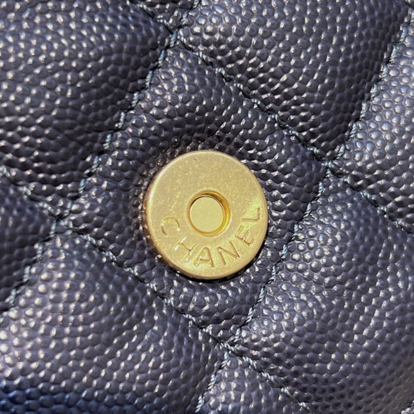 CHANEL 23c Hobo Small Dark Blue - Image 9
