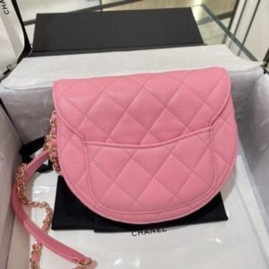 Alternative view of CHANEL 23P Saddle Bag Pink