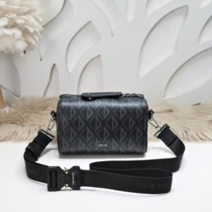Fake Dior Lingot 22 Diamond Black
