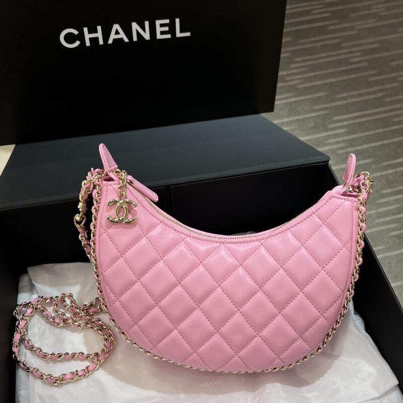 CHANEL 23P Crescent Bag Pink