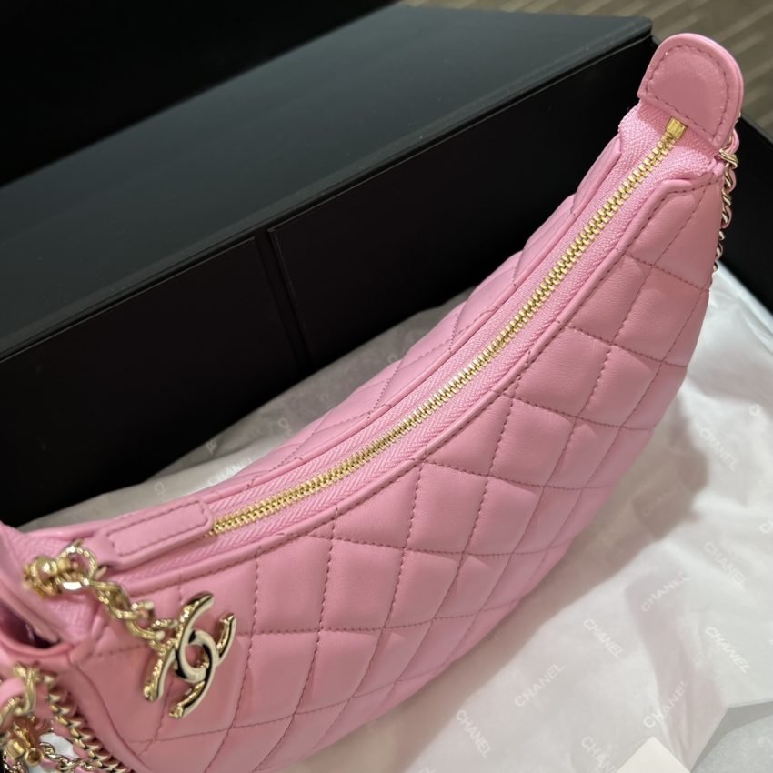 CHANEL 23P Crescent Bag Pink - Image 5