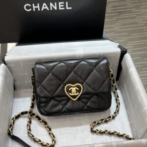 CHANEL 23s Love Enamel Flip Black