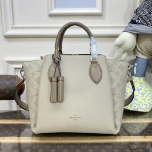 Replica Louis Vuitton Humea Beige